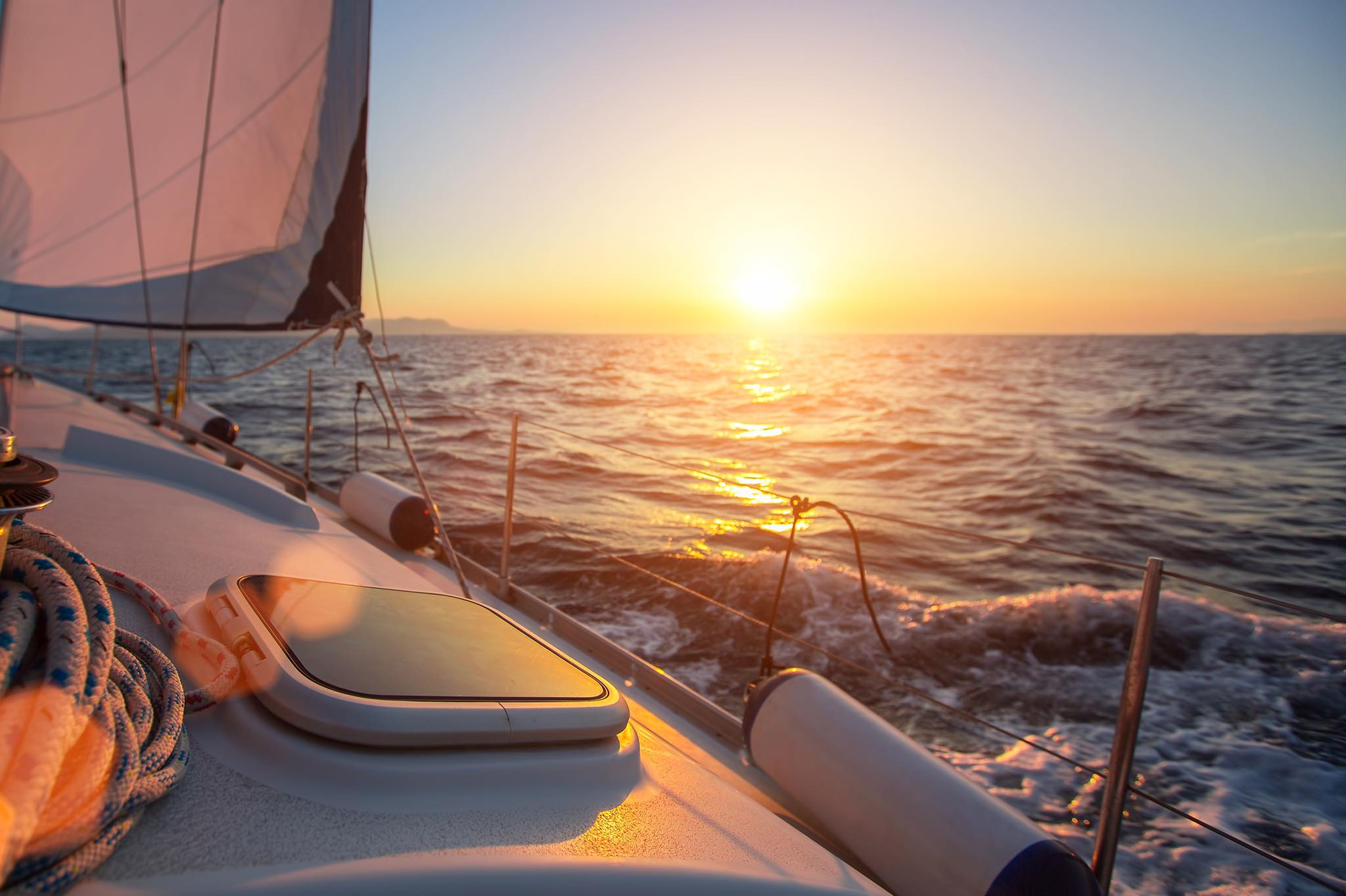 Perfect holiday moments: Sailing during Sunset in Phuket. 